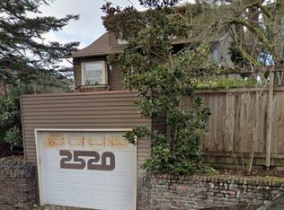 2520 11th Ave W, Seattle, WA 98119