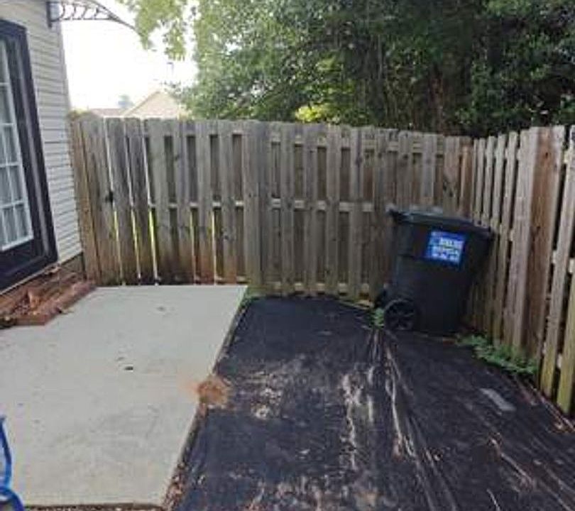 2nd image of 2078 Reserve Ln
