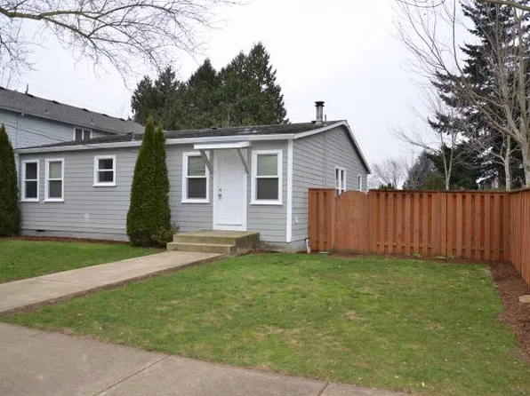 417 SE 136th Ave, Portland, OR 97233