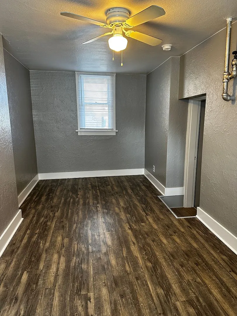 The Perfect Studio! All Utilities Included — Photo 2