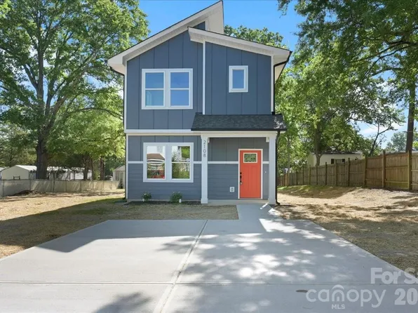 2108 Moose Rd, Kannapolis, NC 28083