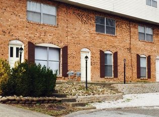 4 Hapgood Hl, Huntington, WV 25705