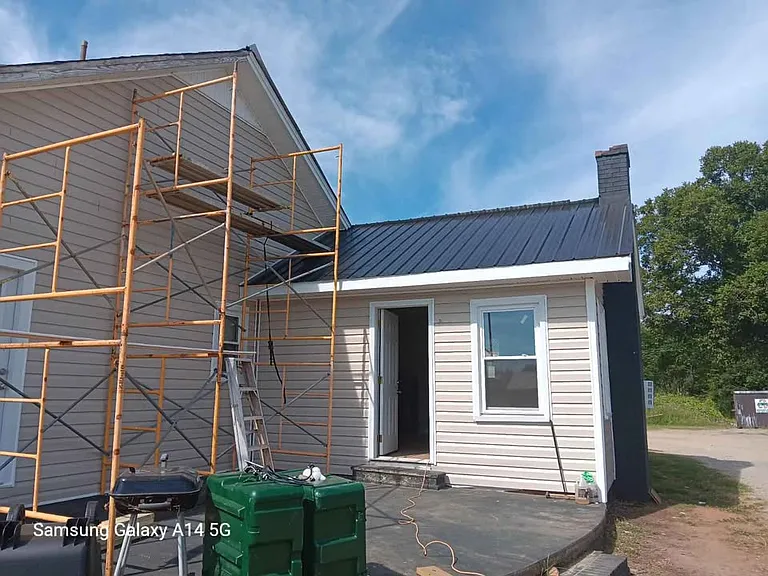 1940 Gaffney Rd #2 — Photo 3