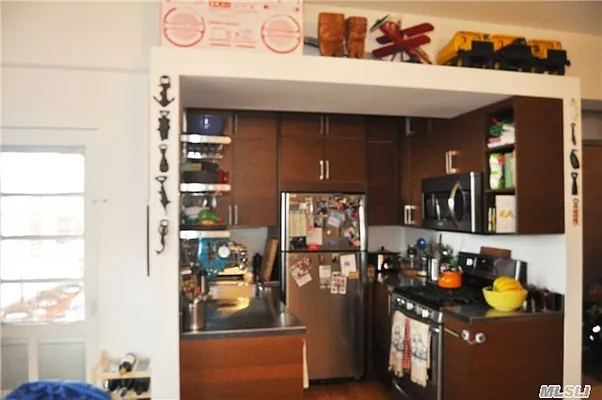 Sold by Keller Williams Realty Landmark II | media 20
