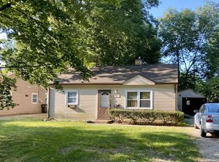 1001 Crestwood Dr, Urbana, IL