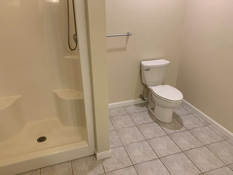 Bath 1 with shower