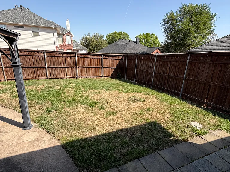 2513 Frosted Green Ln — Photo 31