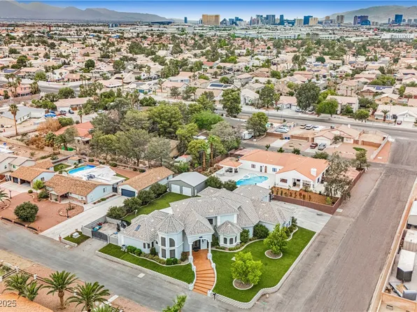 7751 Radcliff St, Las Vegas, NV 89123