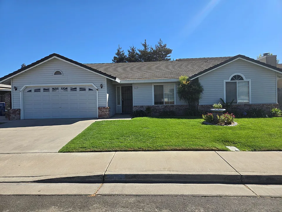 20427 Sparrow Ct