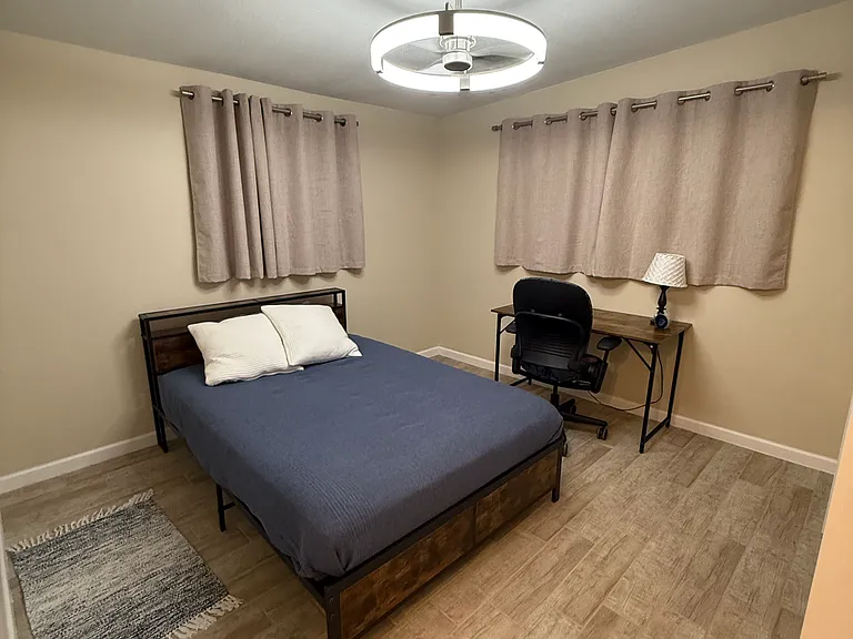 2821 E Presidio Rd — Photo 23