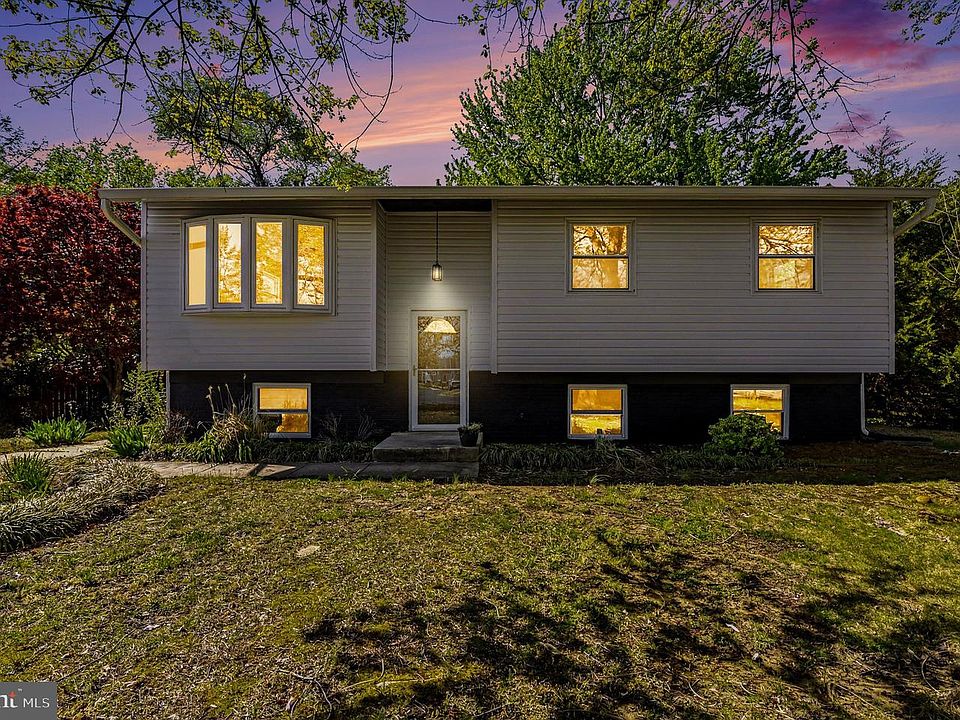 1st image of 3010 Marlin Dr