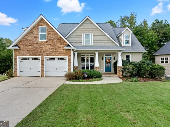207 Retreat Way, Carrollton, GA 30116