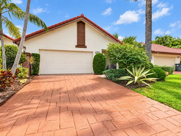 21676 Club Villa Terrace, Boca Raton, FL 33433