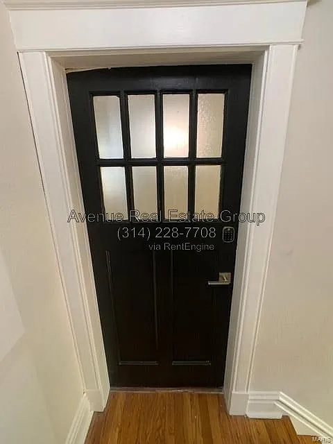 2 bed, 1.0 bath, 4408 sqft, $1,650 — Photo 2