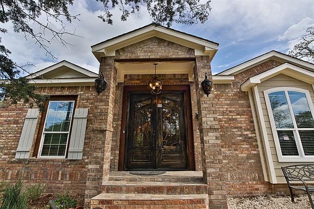 1st image of 20808 Liveoak Ln