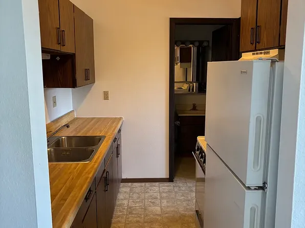 4406 Markle Rd APT 15, La Crosse, WI 54601