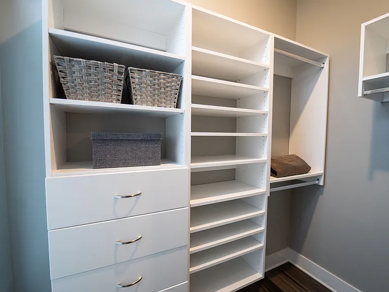 Chandler Residences — Photo 35