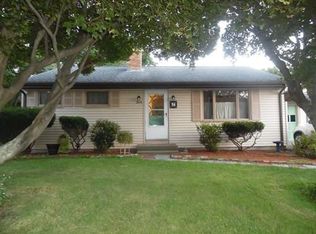 304 Old Warren Rd, Swansea, MA 02777