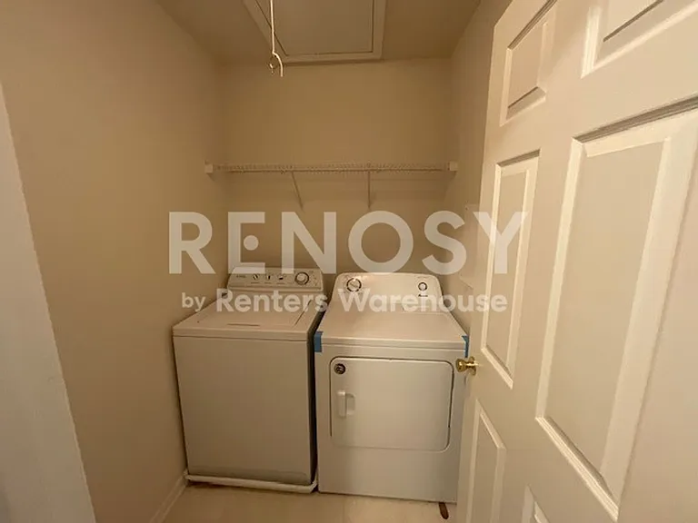 11715 Harsworth Ln — Photo 1