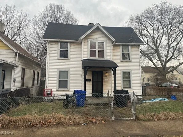 1599 E 49th St, Cleveland, OH 44103