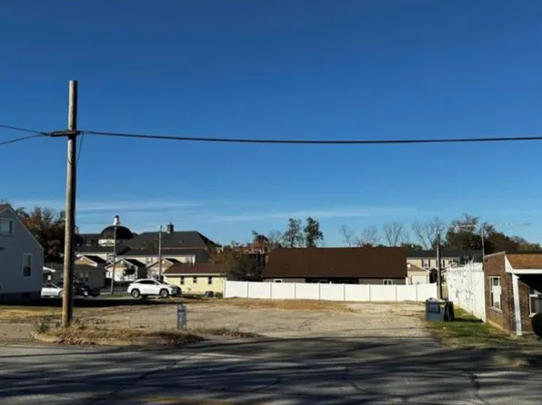 205 E Elm St, O'Fallon, MO 63366