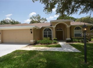 11950 Tee Time Cir, New Port Richey, FL 34654