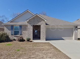 110 Yardley Ct, Lafayette, LA 70507