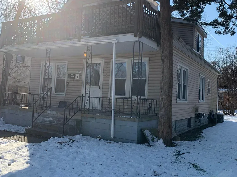 23123 Stauber Ave — Photo 9