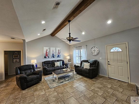 4th image of 118 Morghan Ln