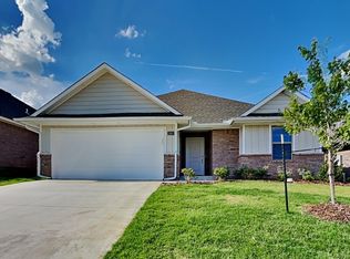 3833 Lynne Ave, Edmond, OK 73012