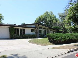 5811 Kentland Ave, Woodland Hills, CA 91367