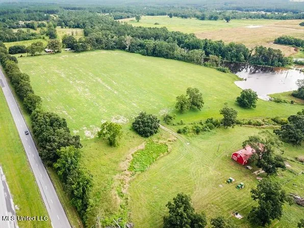 76 Ac Hwy #63-S, Lucedale, MS 39452
