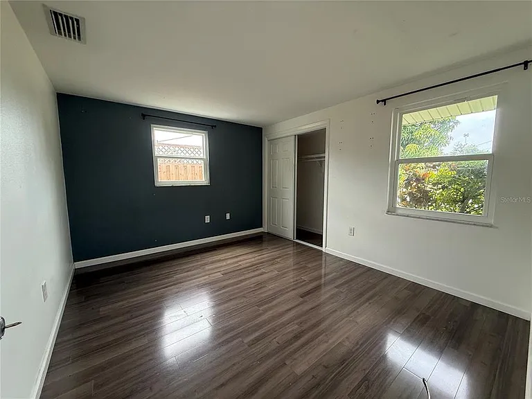 3211 Mayflower St — Photo 9