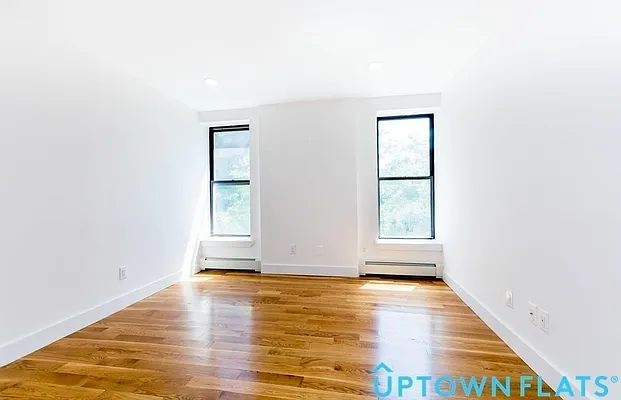 Rented by Uptown Flats LLC | media 2