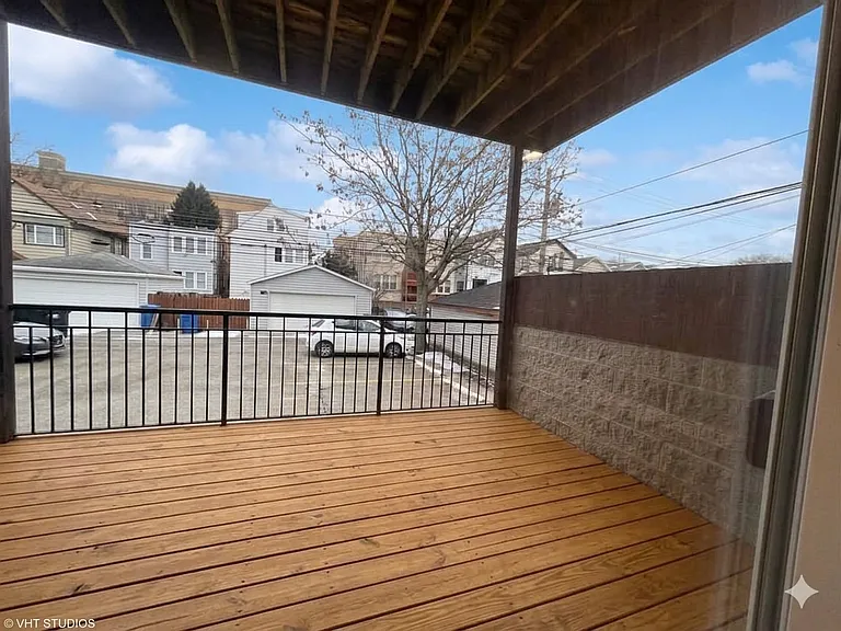 N Kedzie Ave — Photo 5
