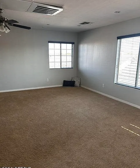 1731 E Elgin St — Photo 33