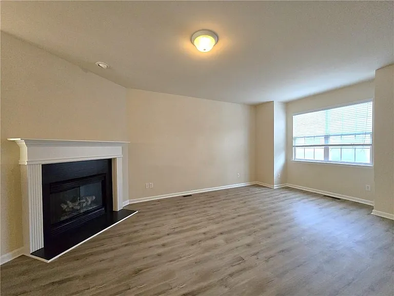 2120 Meadow Peak Rd — Photo 9