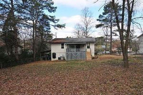 3rd image of 6309 Cadbury Dr