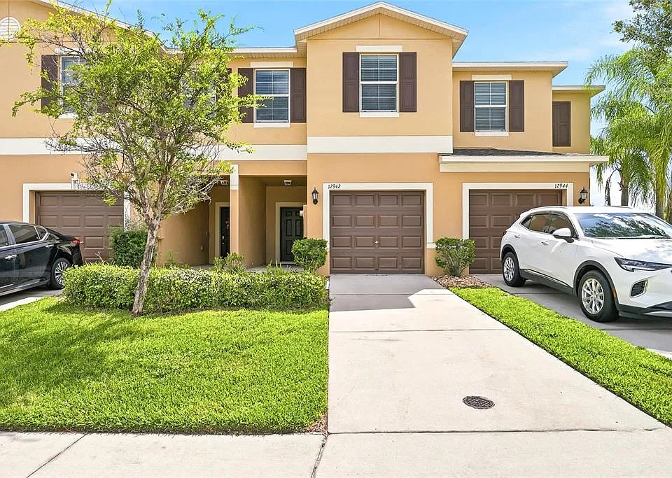 12942 Utopia Gardens Way