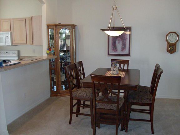 4th image of 436 W Elkhorn Ct