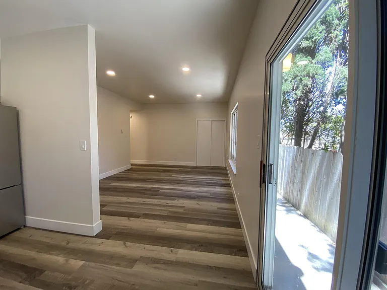 130 Magnolia Ave — Photo 7