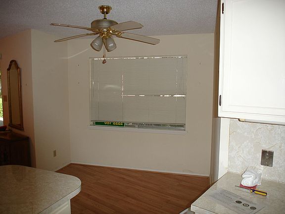 3rd image of 701 Hibiscus Ave APT 17