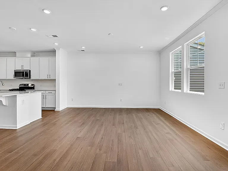 2934 Hickory Field Dr — Photo 15