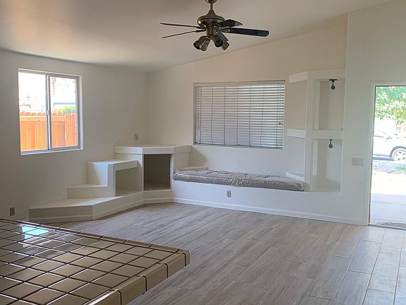 2nd image of 52660 Avenida Rubio