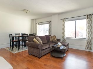190 Walnut St #1, Newtonville, MA 02460