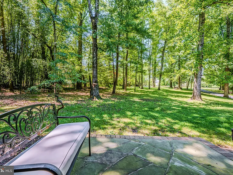 10808 Nicholsridge Rd — Photo 3