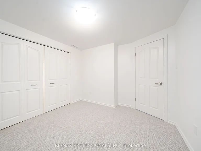 635 Peele Blvd — Photo 12