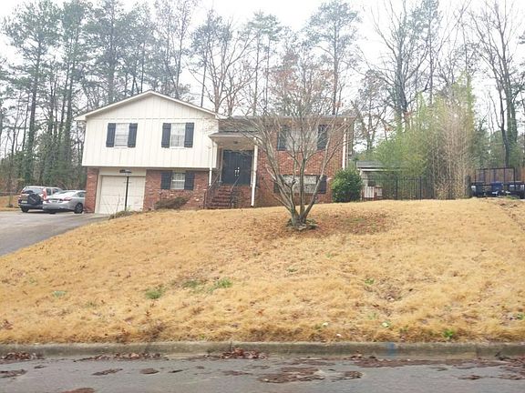 2nd image of 536 Conway Ln
