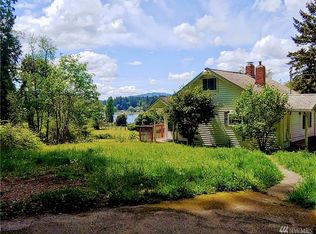 4125 Tracyton Beach Rd NW, Bremerton, WA 98310