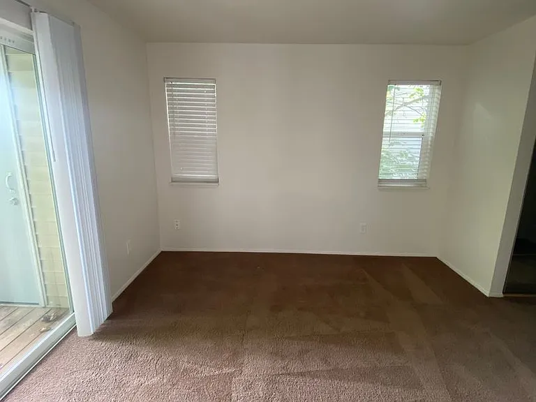 Steeple Chase Apartments — Photo 34